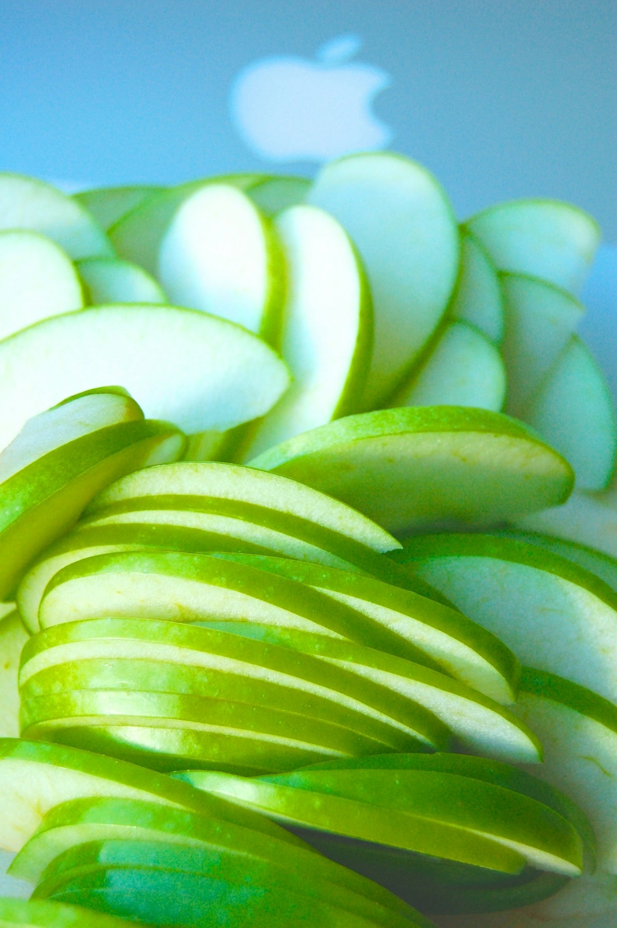 sliced apple